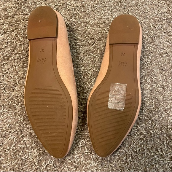 Flats - Picture 2 of 2